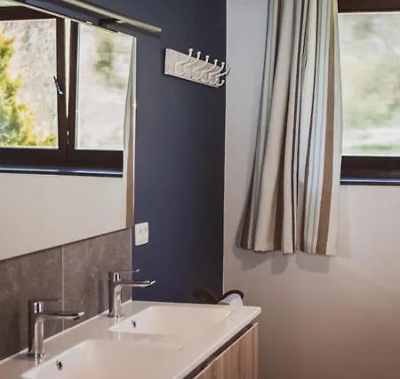 La Petite Maison Du Moulin De Scoville. Hébergement de vacances