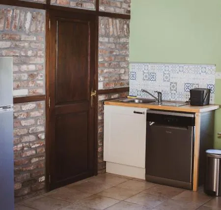 La Petite Maison Du Moulin De Scoville. Hébergement de vacances Hamois